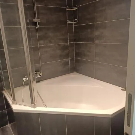 2 & 2 Double-bed In An Exclusive